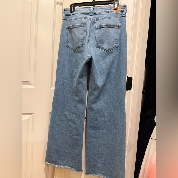 Paige Anessa High Waist Raw Hem Wide Leg Jeans in Color Mesmerize 29 - Picture 8 of 9